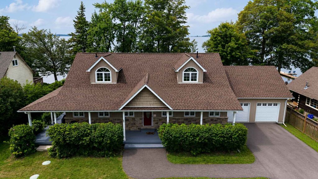 15 Years of Roofing Experience That Homeowners Continue to Trust Experienced roofing contractor providing professional roofing services in Ontario